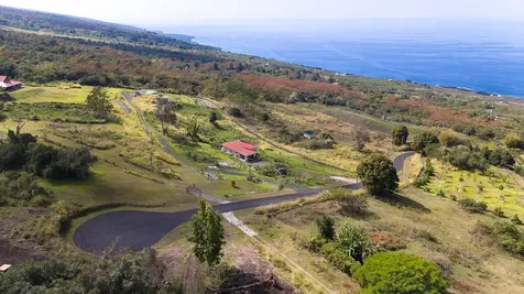 87-1081 Haleili Road Captain Cook HI 96704