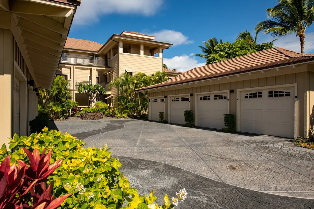 69-180 Waikoloa Beach Drive Waikoloa HI 96738