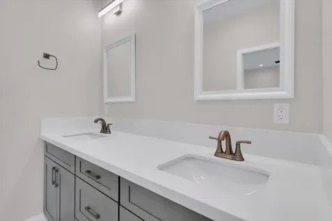 15-1517 Beach Road Keaau HI 96749