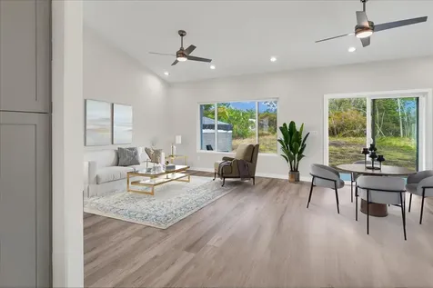 15-1517 Beach Road Keaau HI 96749