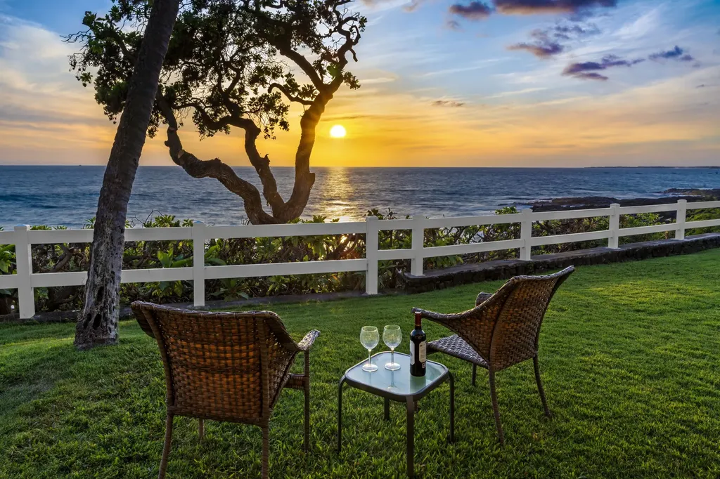 75-6040 Alii Drive Kailua-kona HI 96740