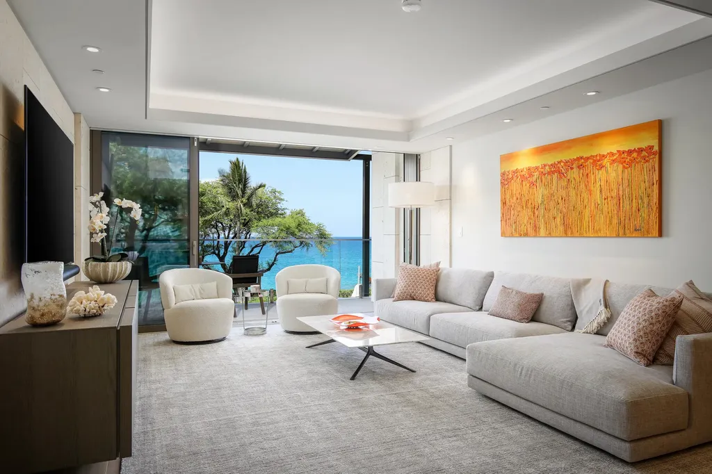 66-84 Kaunaoa Drive Kamuela HI 96743