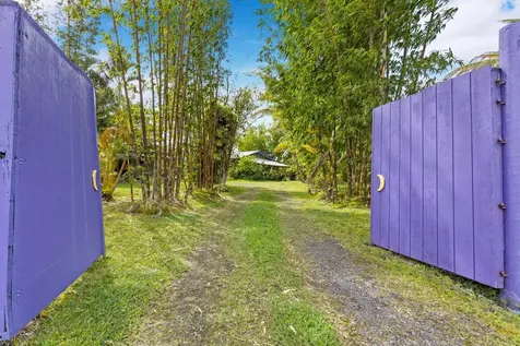 15-2056 32nd Avenue Keaau HI 96749