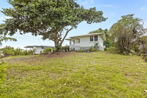 217 Haihai Street Hilo HI 96720