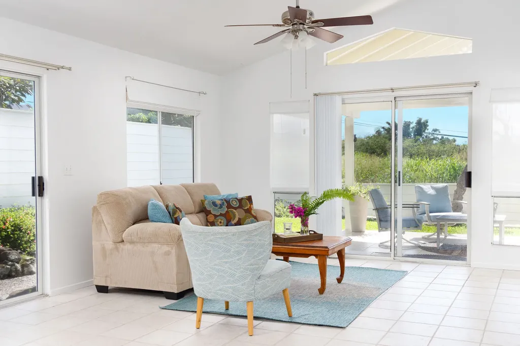 75-234 Nani Kailua Drive Kailua-kona HI 96740