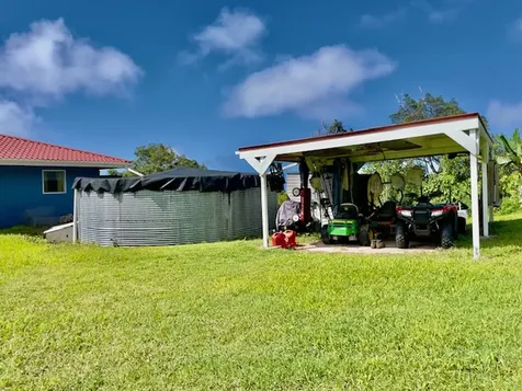 88-1587 Ala Malino Road Captain Cook HI 96704