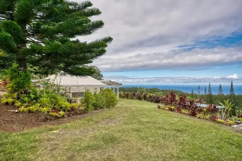 35-1655 Maulua Nui Road Papaaloa HI 96780