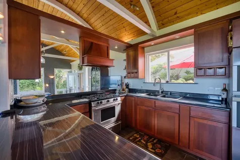 35-1655 Maulua Nui Road Papaaloa HI 96780