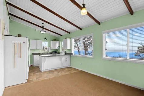 92-8779 Reef Circle Makai Ocean View HI 96737