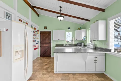 92-8779 Reef Circle Makai Ocean View HI 96737