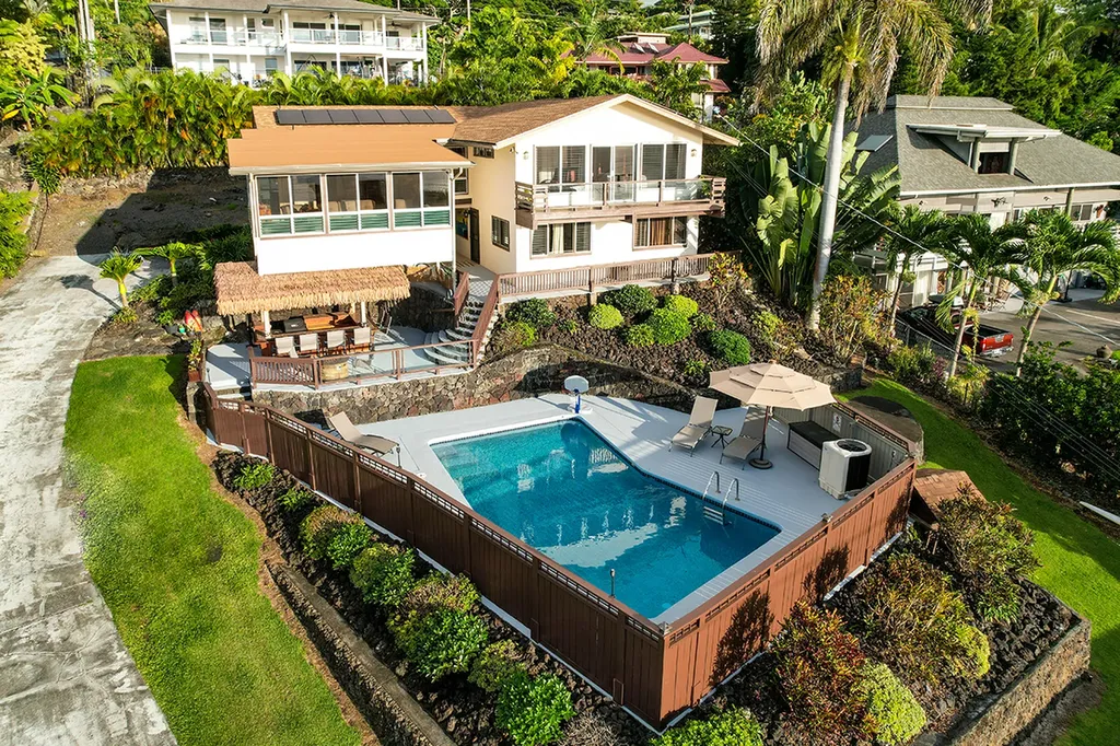 77-6469 Marlin Road Kailua-kona HI 96740