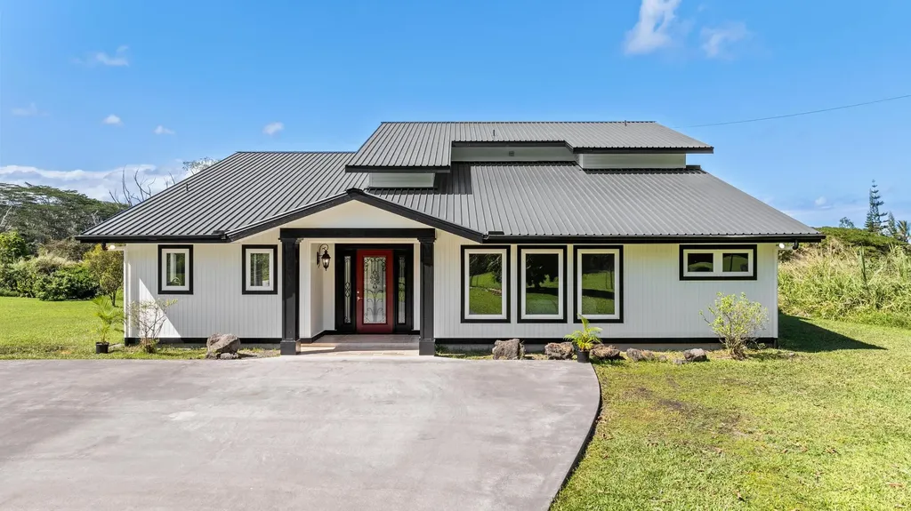 17-4060 South Road Kurtistown HI 96760