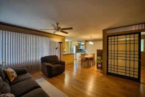 61 Pakalana Street Hilo HI 96720