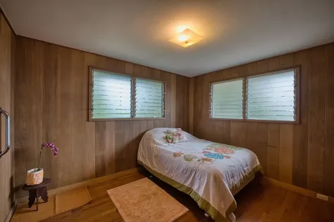 61 Pakalana Street Hilo HI 96720