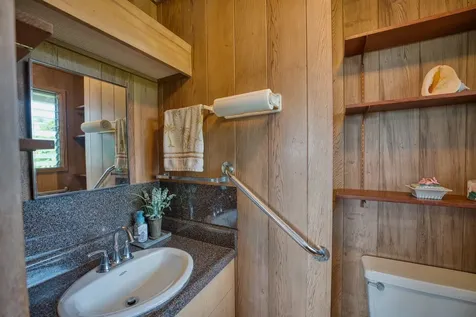 61 Pakalana Street Hilo HI 96720