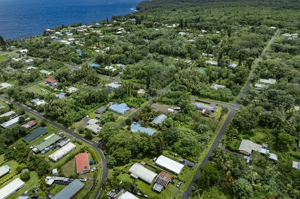 15-2739 Opakapaka Street Pahoa HI 96778