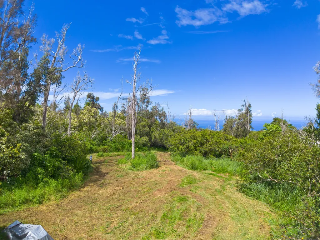 Old Mamalahoa Highway Captain Cook HI 96704