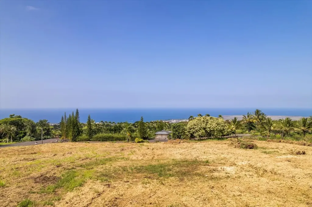 Hiona Street Holualoa HI 96725