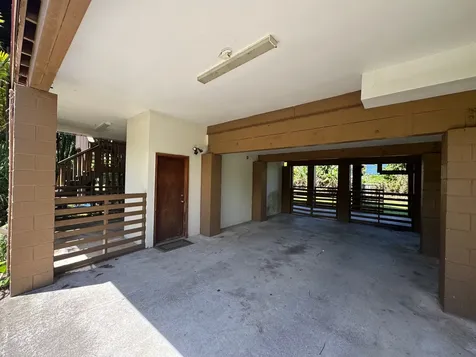 1979 Kalanianaole Street Hilo HI 96720