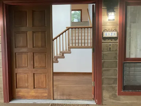 1979 Kalanianaole Street Hilo HI 96720