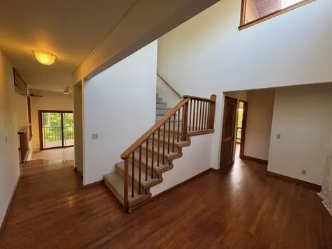 1979 Kalanianaole Street Hilo HI 96720