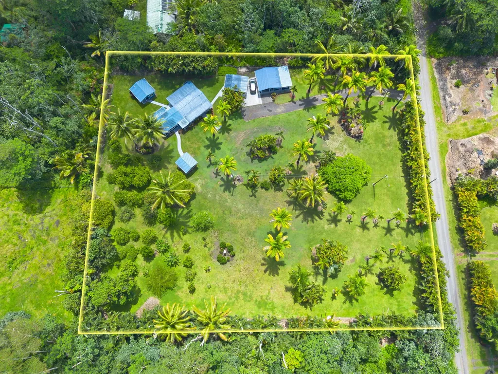 15-2059 10th Avenue Keaau HI 96749