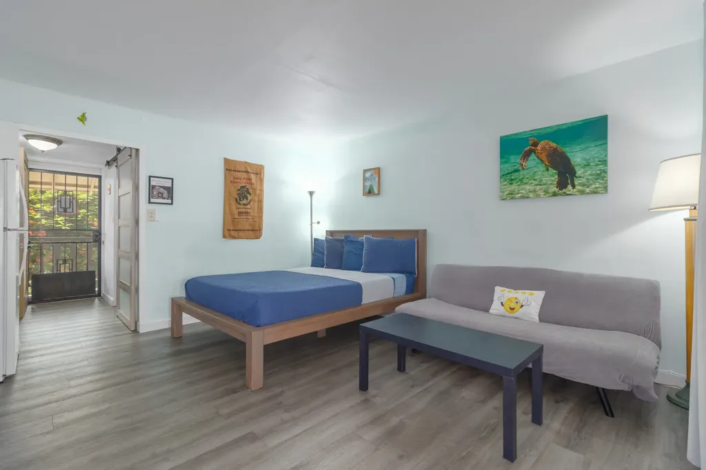 75-5681 Kuakini Highway Kailua-kona HI 96740