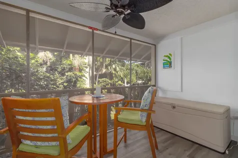 75-5681 Kuakini Highway Kailua-kona HI 96740