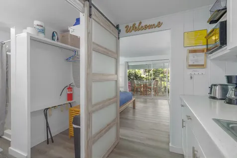 75-5681 Kuakini Highway Kailua-kona HI 96740