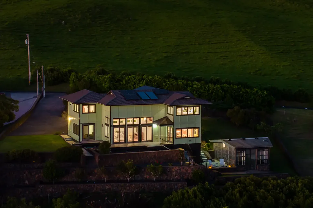 65-1341 Konokohau Road Kamuela HI 96743