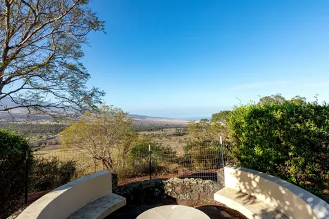 71-1638 Puu Napoo Drive Kailua-kona HI 96740