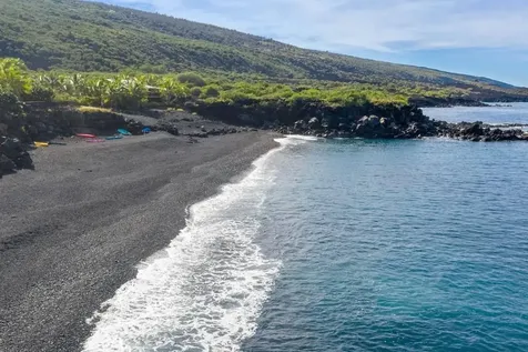 87-3210 Guava Road Captain Cook HI 96704