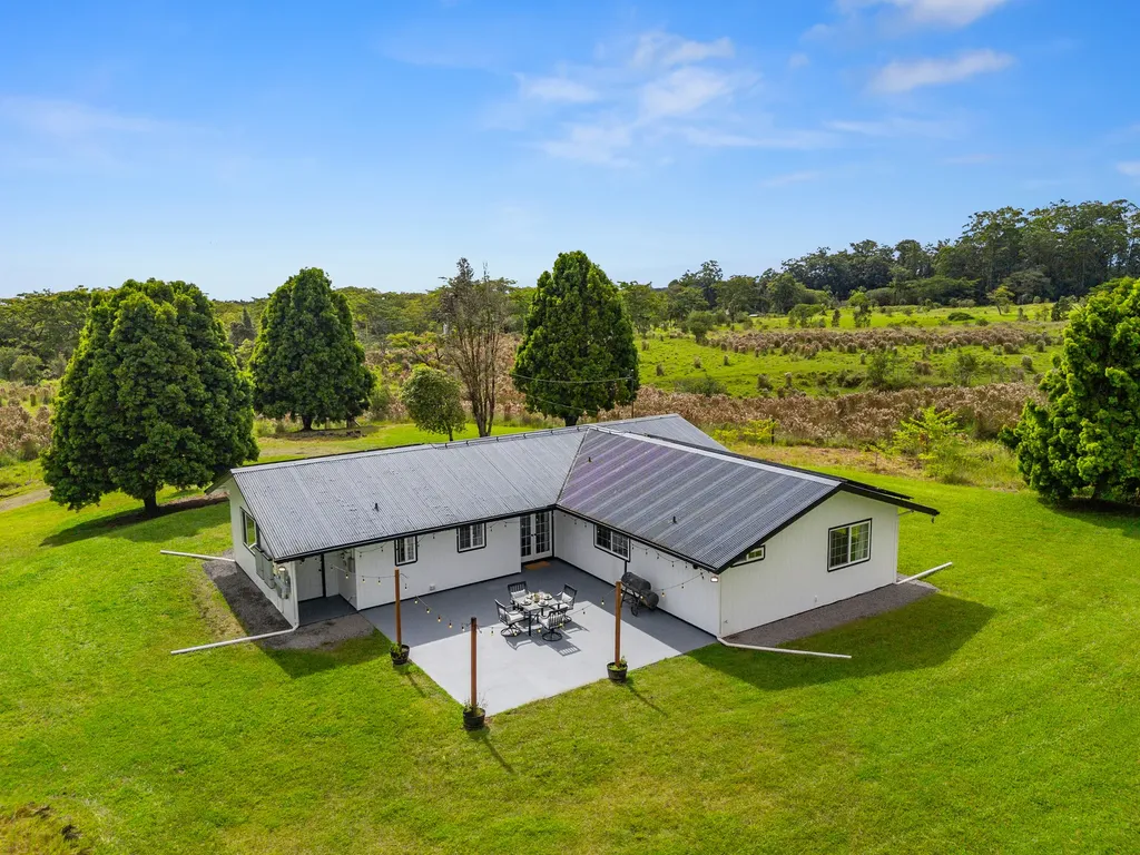 18-4099 Pszyk Road Mountain View HI 96771