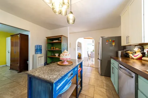 15-1559 19th Avenue Keaau HI 96749