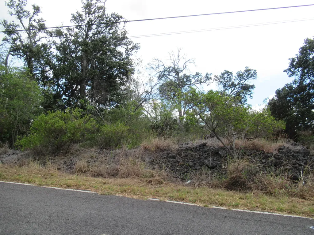 92-1810 Keaka Parkway Ocean View HI 96737