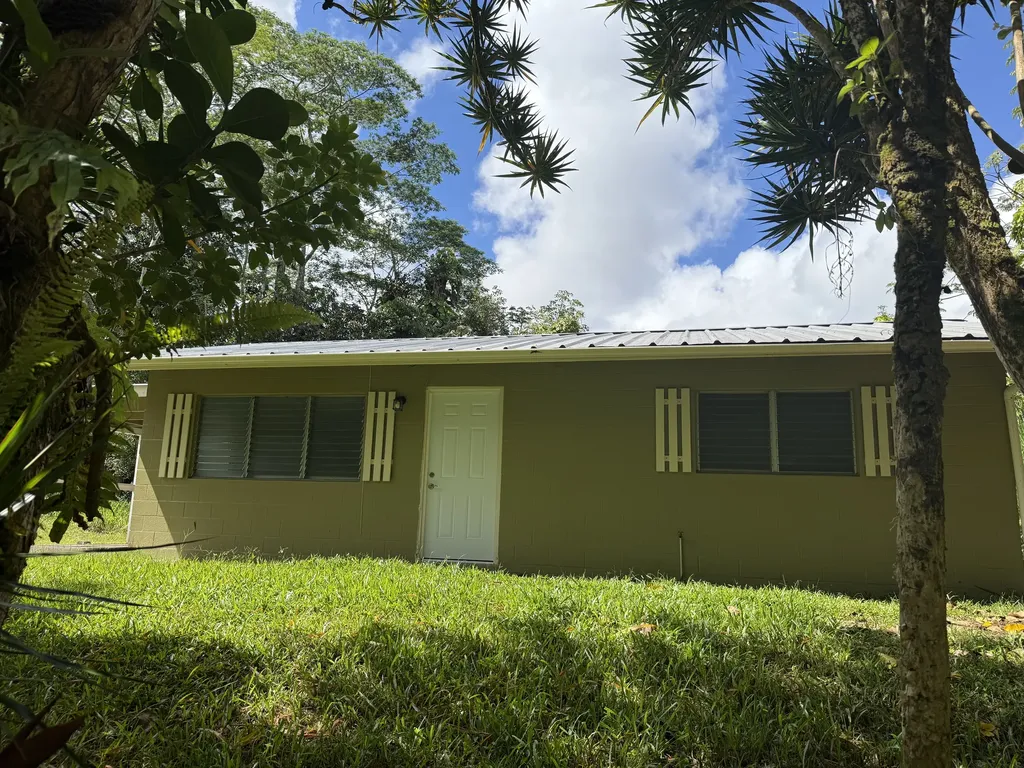 14-3580 Holiday Road Pahoa HI 96778