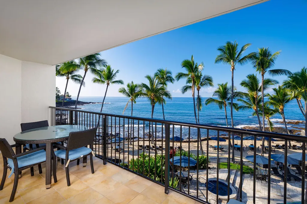 75-6106 Alii Drive Kailua-kona HI 96740