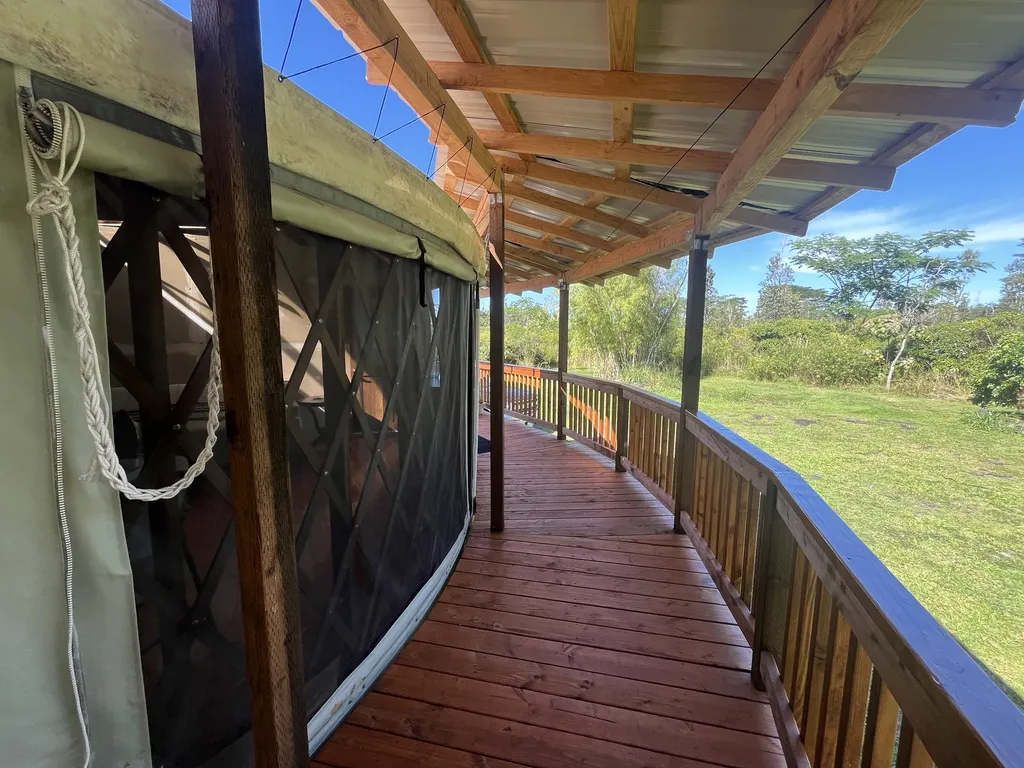 15-1843 11th Avenue Keaau HI 96749