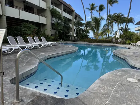 77-6469 Alii Drive Kailua-kona HI 96740