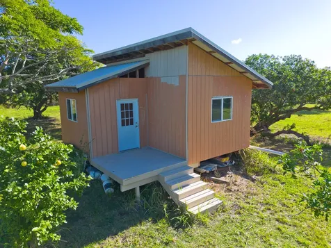 95-6253 Makai Street Naalehu HI 96772