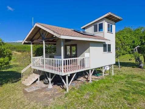 95-6253 Makai Street Naalehu HI 96772