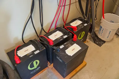 95-6253 Makai Street Naalehu HI 96772