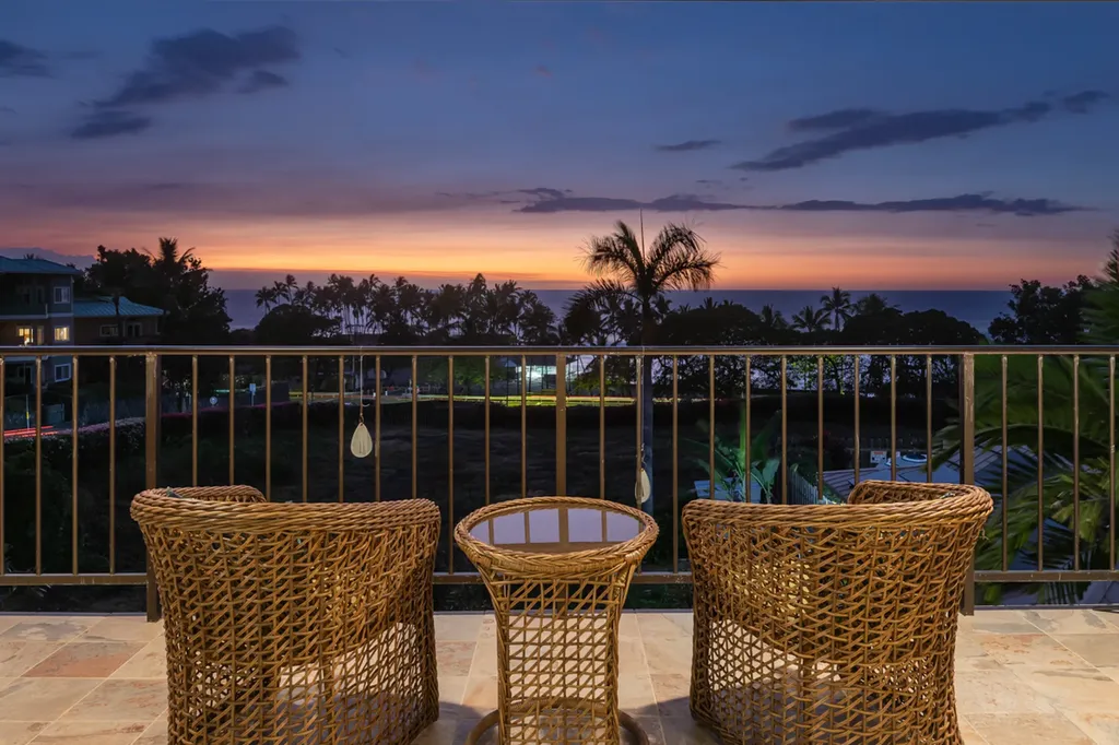 78-6715 Alii Drive Kailua-kona HI 96740