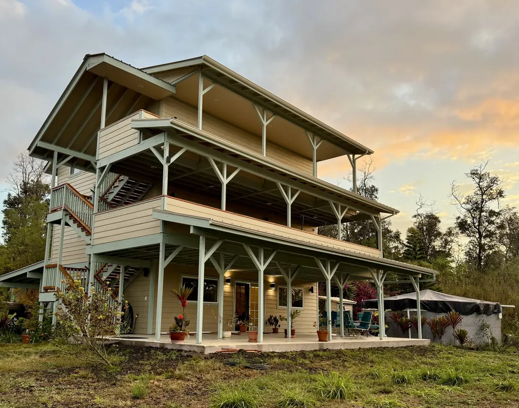 92-8764 Lehua Lane Ocean View HI 96737