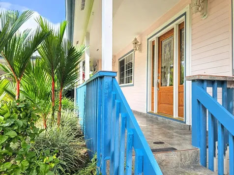 726-A Waianuenue Avenue Hilo HI 96720