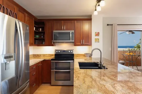 75-6016 Alii Drive Kailua-kona HI 96740