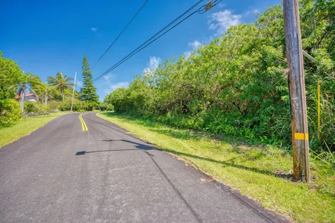 94-1687 Kaulua Street Naalehu HI 96772