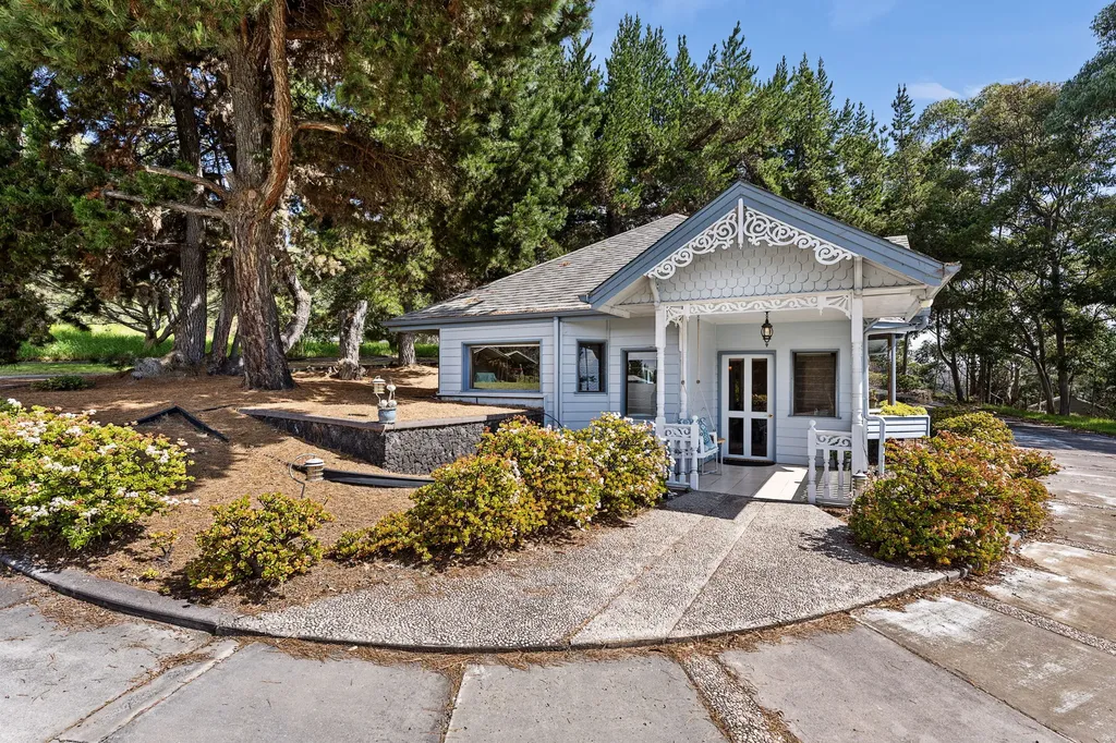 92-8209 Lono Lane Ocean View HI 96737