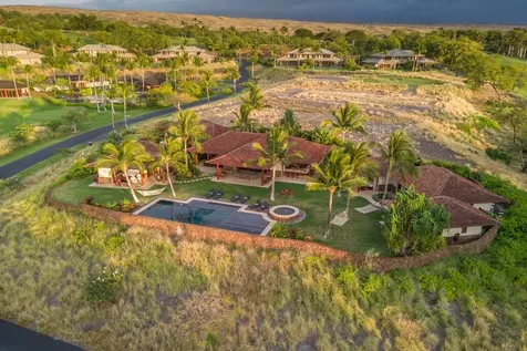 62-3908 Kaunaoa Iki Road Kamuela HI 96743