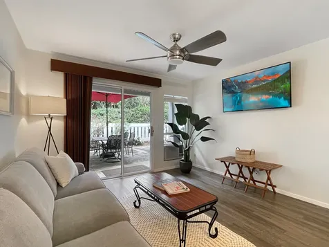 75-6081 Alii Drive Kailua-kona HI 96740